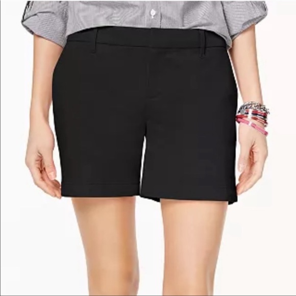 Tommy Hilfiger Hollywood Shorts in Black NWT - Picture 1 of 6